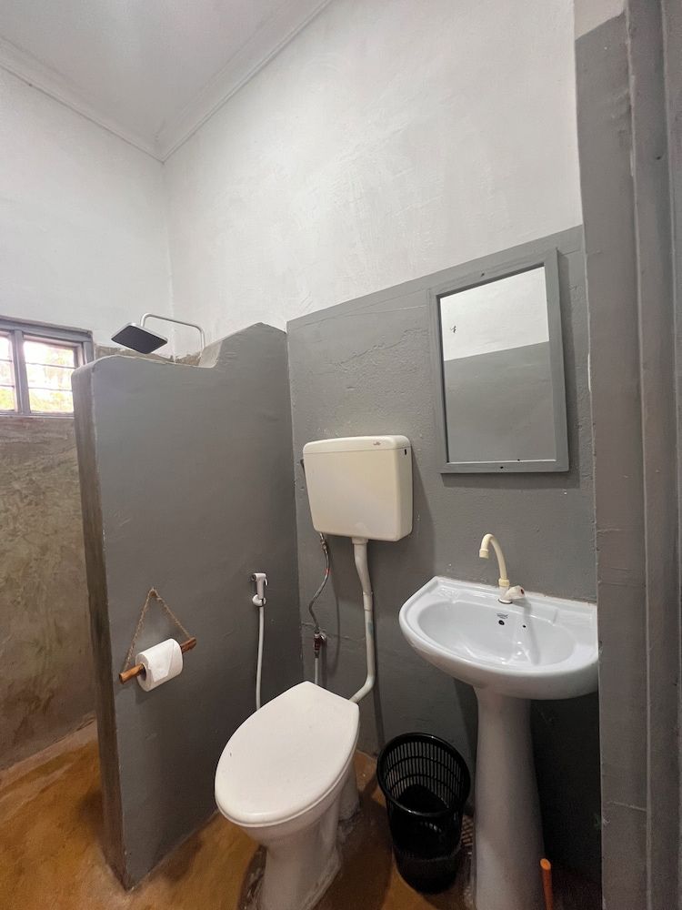 Karanga Bungalows Basic Bungalow 8