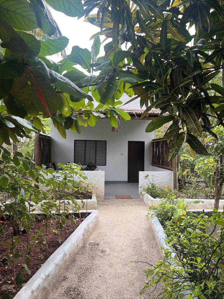 Karanga Bungalows Family Bungalow 7