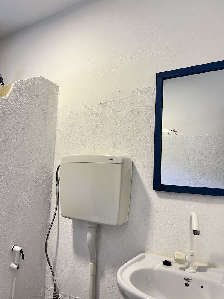 Karanga Bungalows Basic Bungalow 7