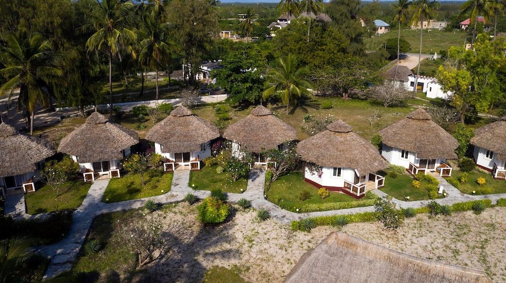 F-Zeen Boutique Hotel Zanzibar Bungalow, Garden View 4