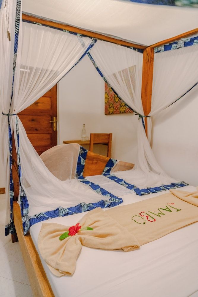 Shoki Shoki Hotel Stone Town Classic Double Room 6