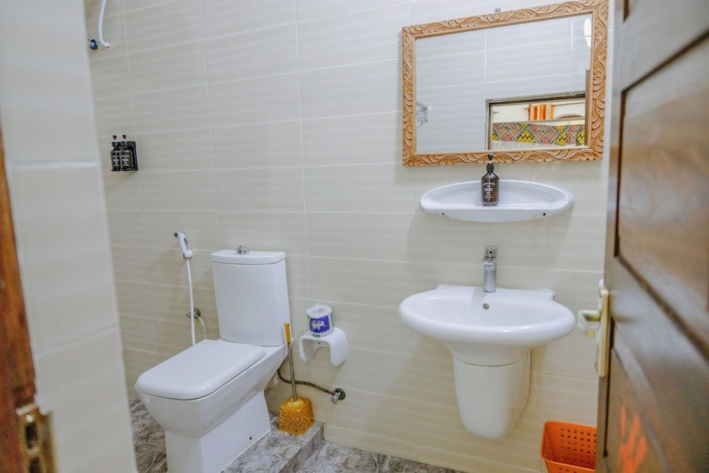 Shoki Shoki Hotel Stone Town Family Quadruple Room 12