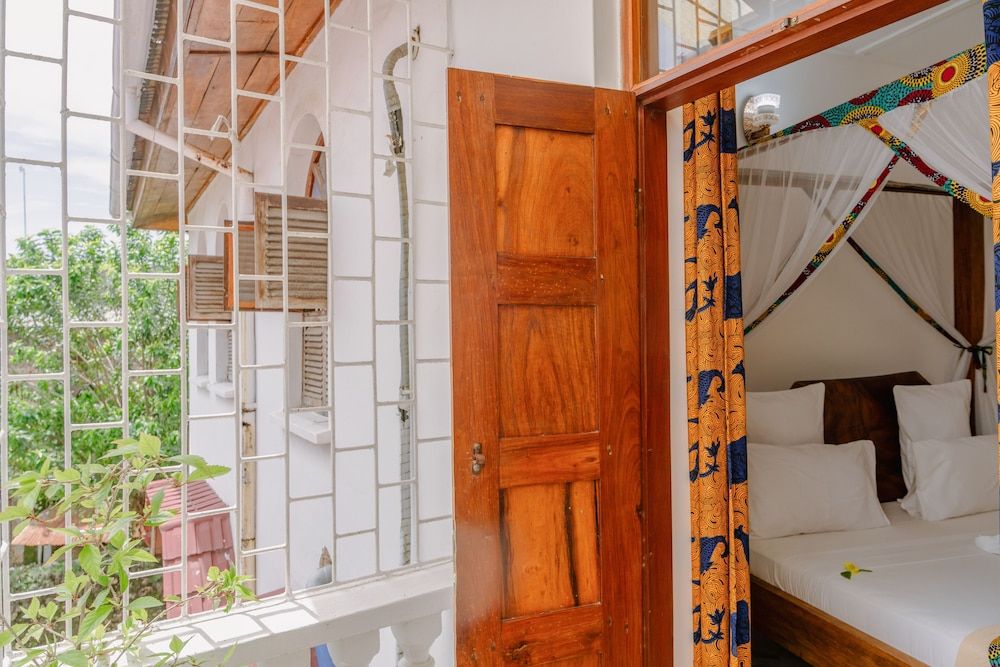 Shoki Shoki Hotel Stone Town Premium Double or Twin Room 6