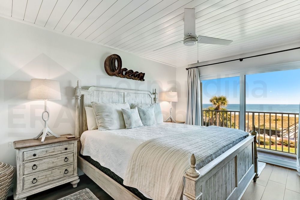 Condo, 2 Bedrooms
