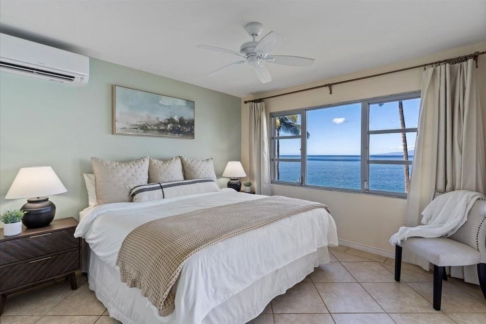Condo, 2 Bedrooms