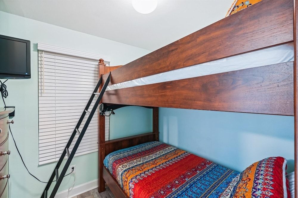 Condo, 1 Bedroom