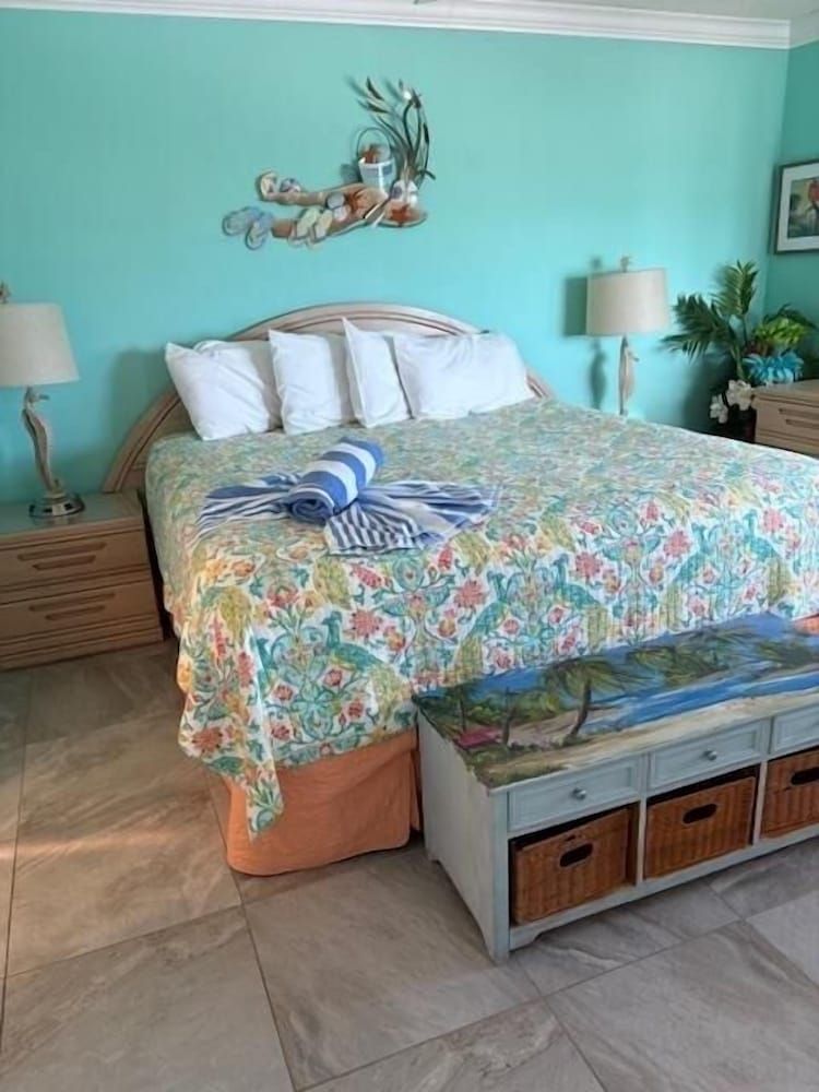 Condo, 1 Bedroom