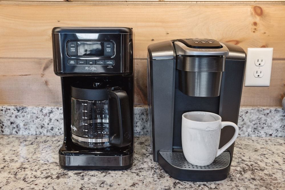 Treehouse Lodge 5 Bedroom Cabin by RedAwning Cabin, 5 Bedrooms 13