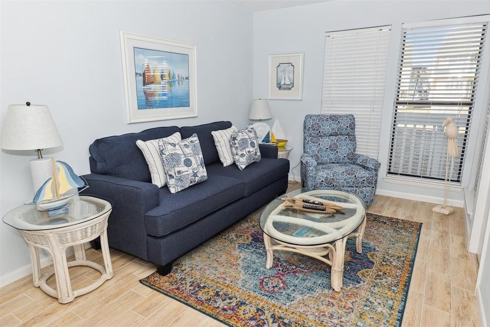 Condo, 1 Bedroom
