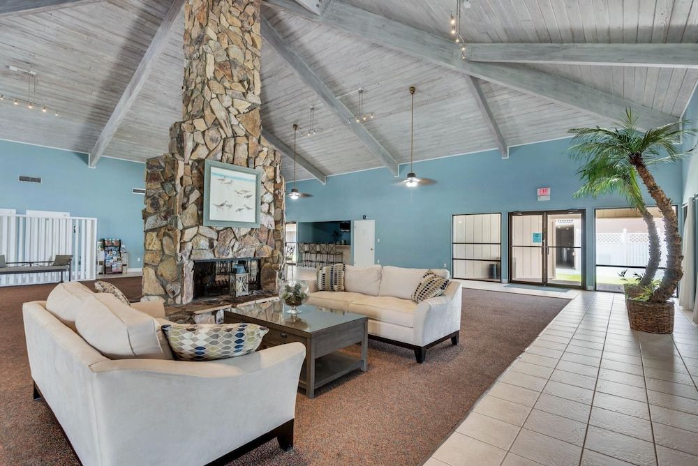 Condo, Multiple Beds (Beach House 603D- Rest Ashore)