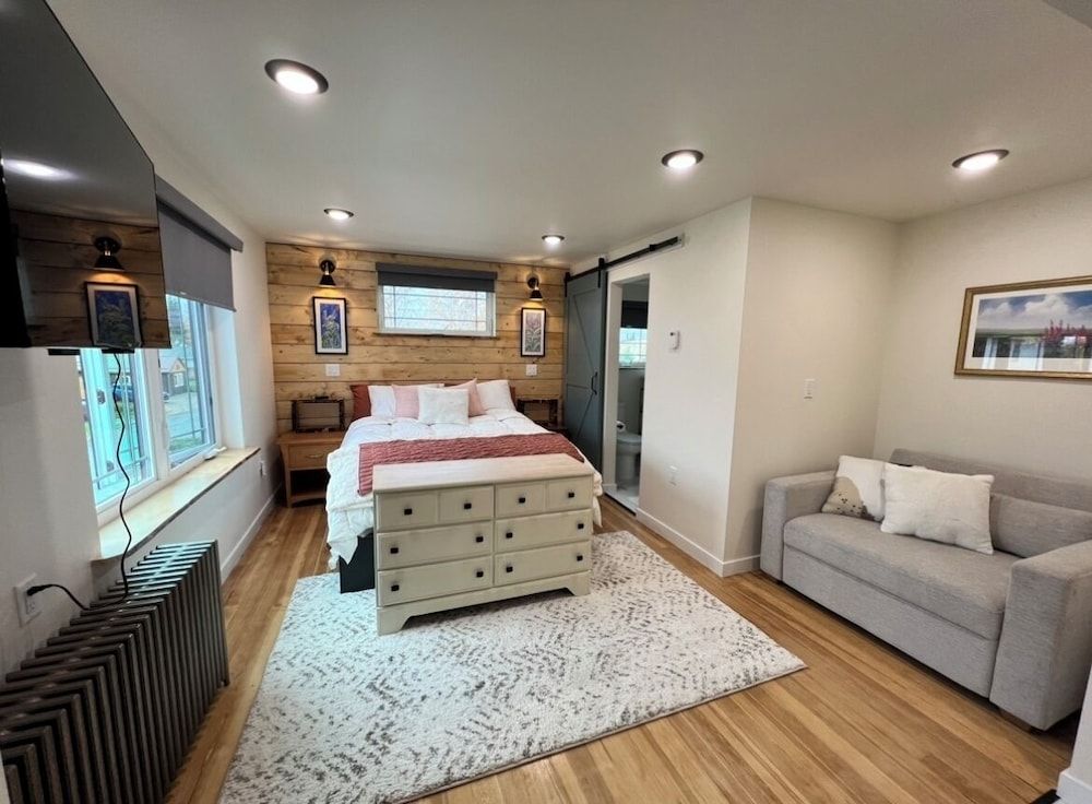 Elite Studio Suite