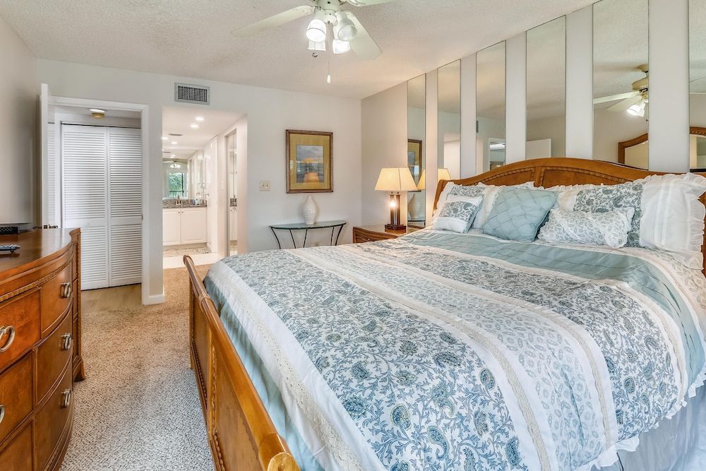 Condo, 1 King Bed (Land's End 3-305 Bay Front - Premier)