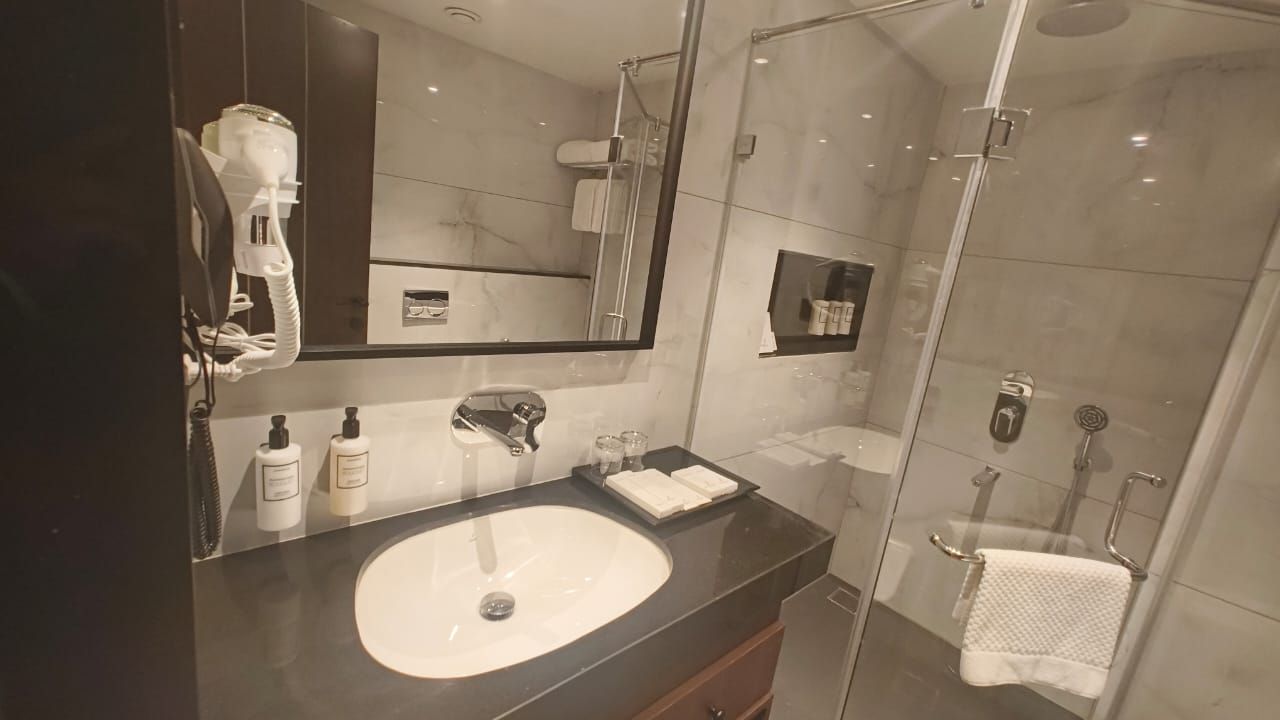 Varay Grande' DELUXE TWIN 2