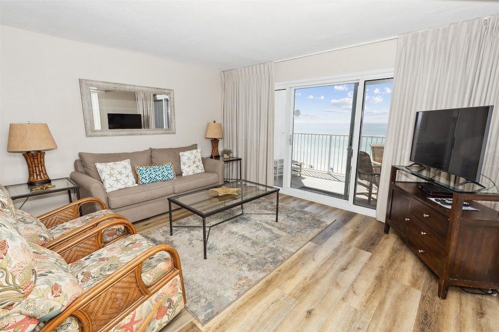 Condo, 1 Bedroom