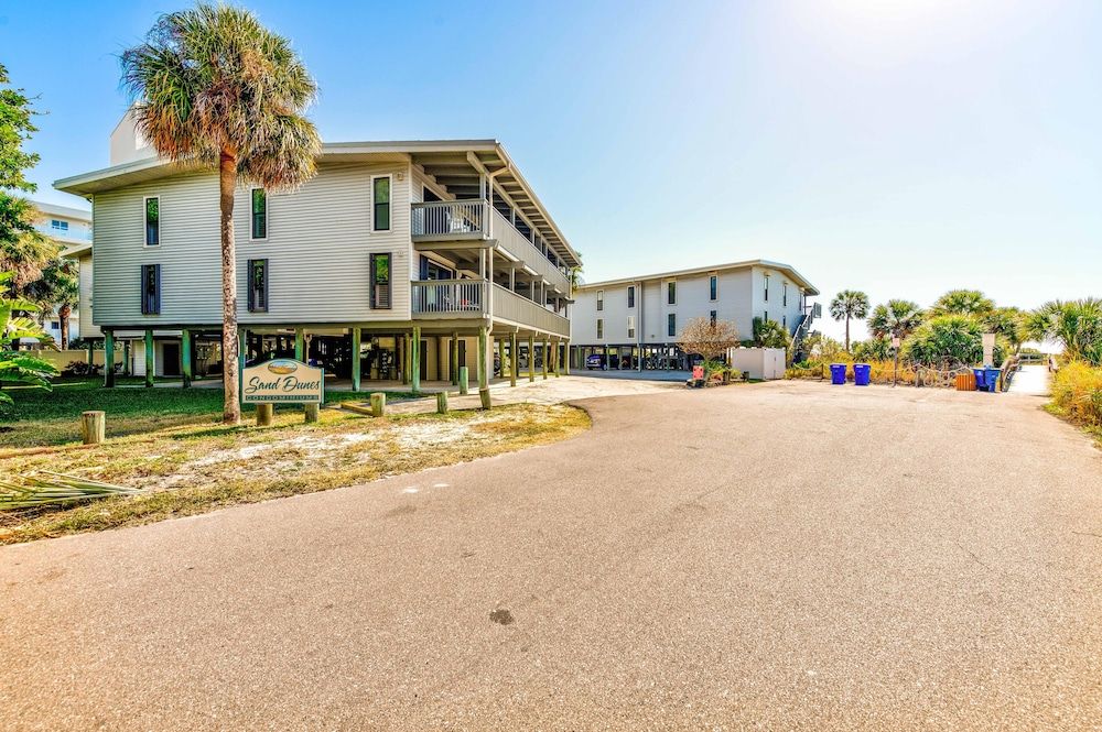 Sand Dunes Townhome C1