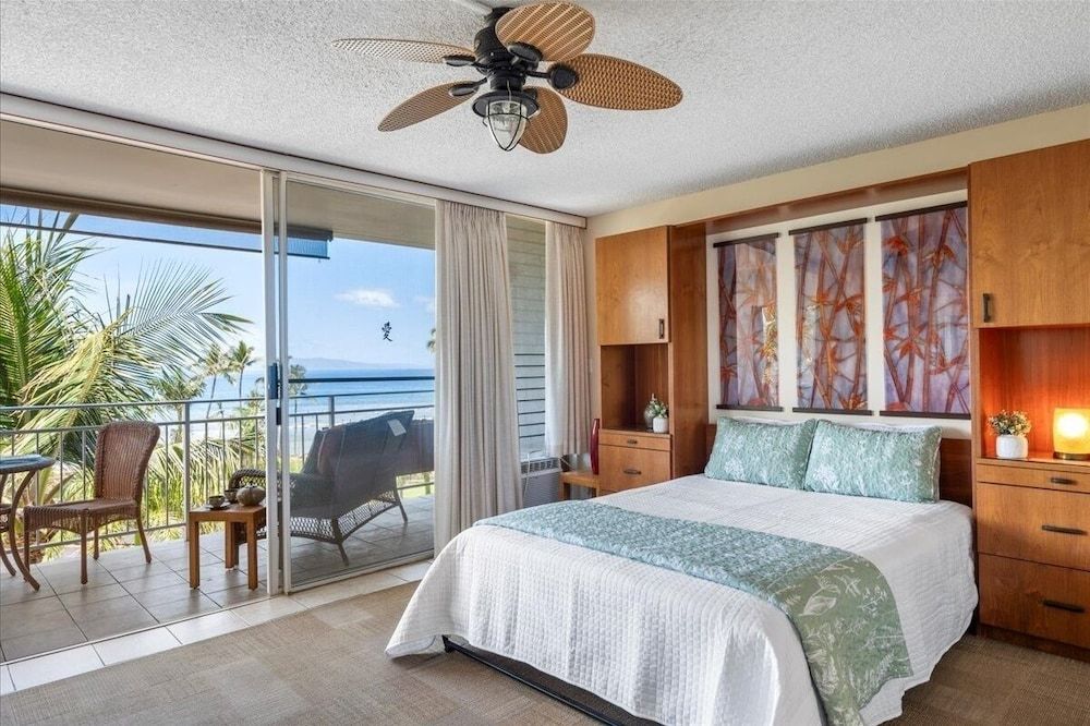 Condo, 2 Bedrooms