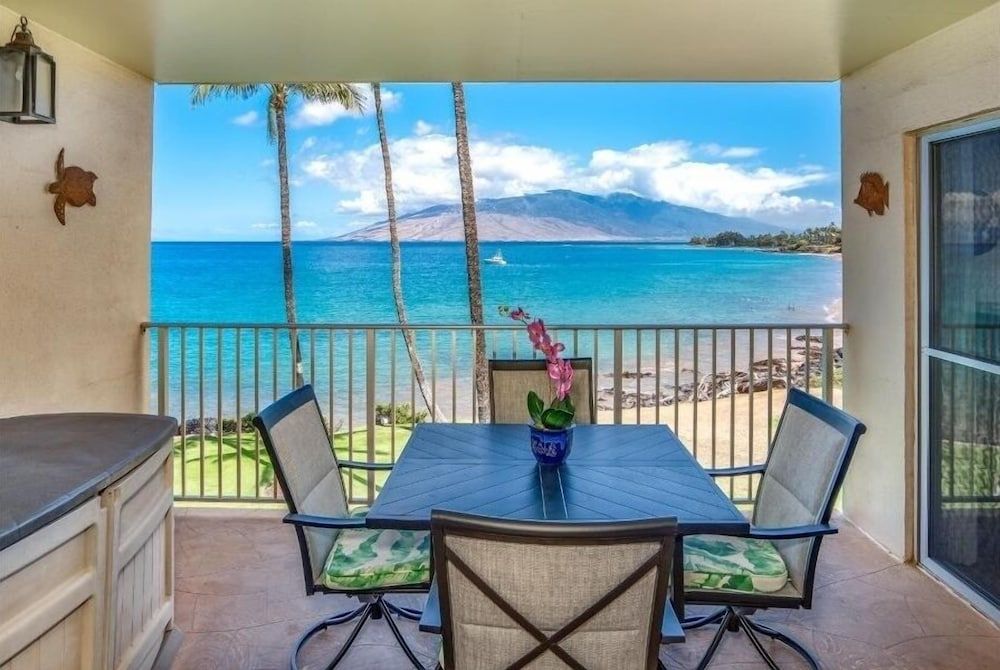 Condo, 2 Bedrooms