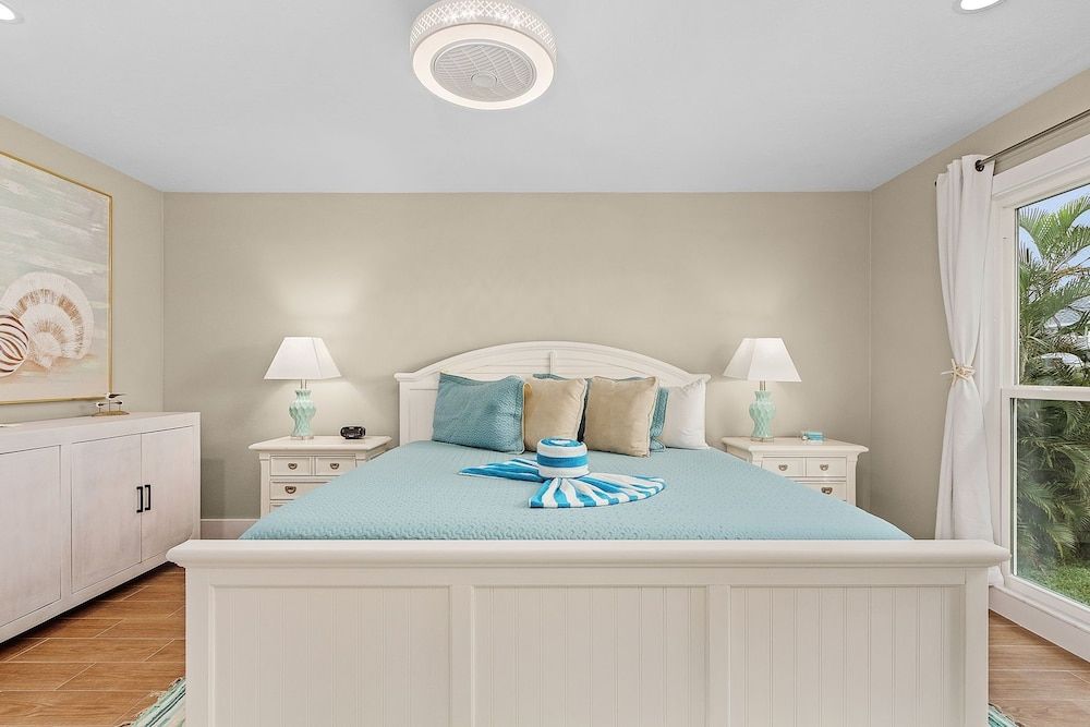 House, 2 Bedrooms