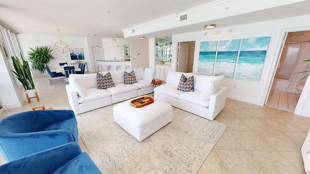 Condo, 3 Bedrooms
