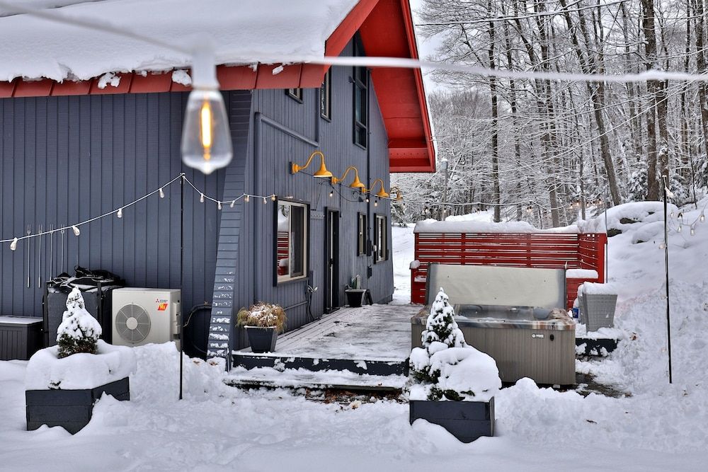 Whitetail Chalet 4 Bedroom Home House, 4 Bedrooms 31