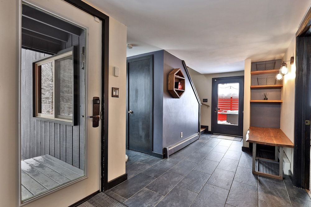 Whitetail Chalet 4 Bedroom Home House, 4 Bedrooms 36