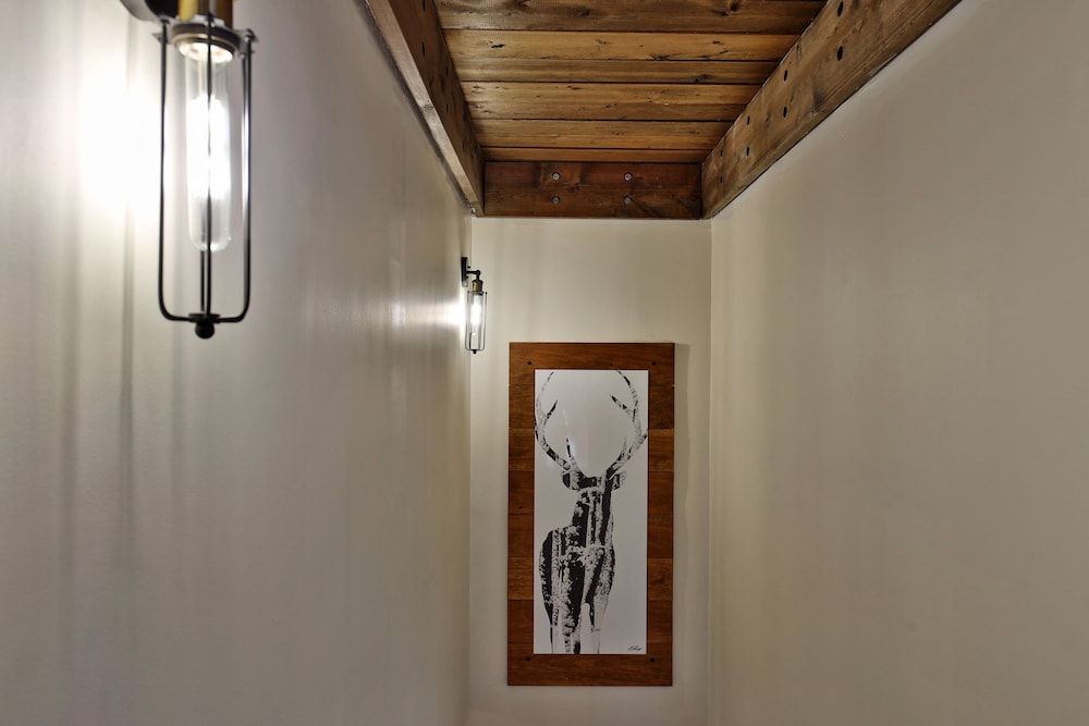 Whitetail Chalet 4 Bedroom Home House, 4 Bedrooms 41