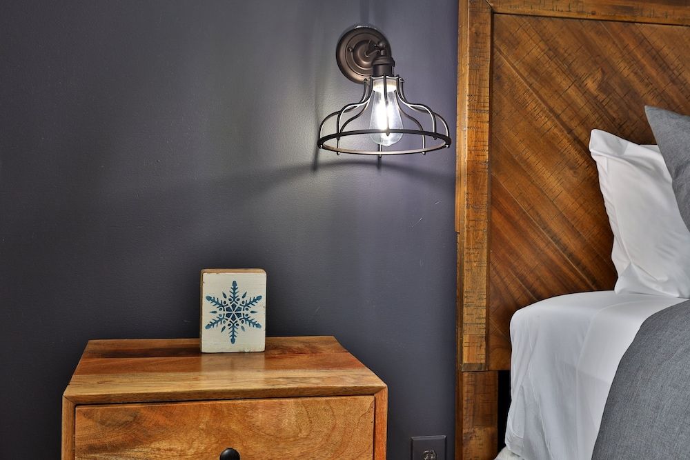 Whitetail Chalet 4 Bedroom Home House, 4 Bedrooms 7