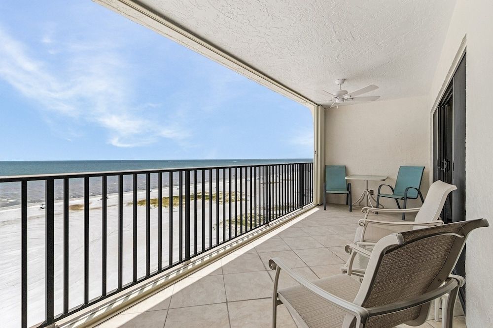 Condo, 3 Bedrooms