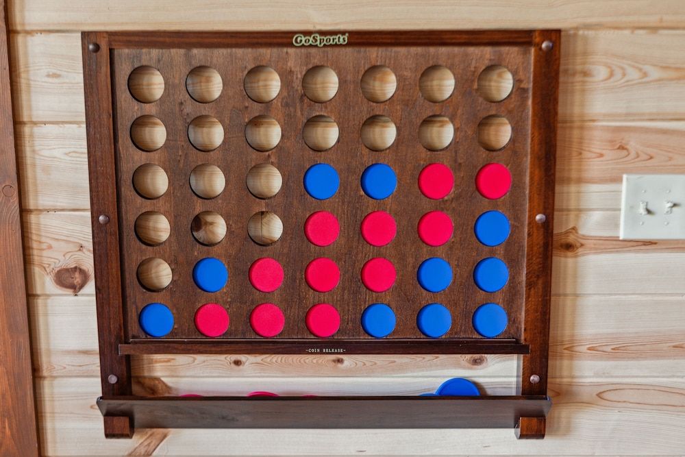 Smoky Mountain Splash 6 Bedroom Cabin by RedAwning Cabin, 6 Bedrooms 61