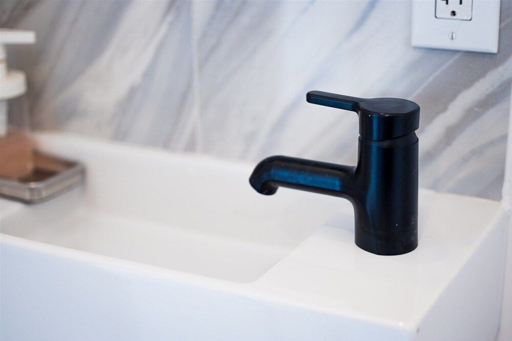 Cape Charles Tiny Livin Milk 23