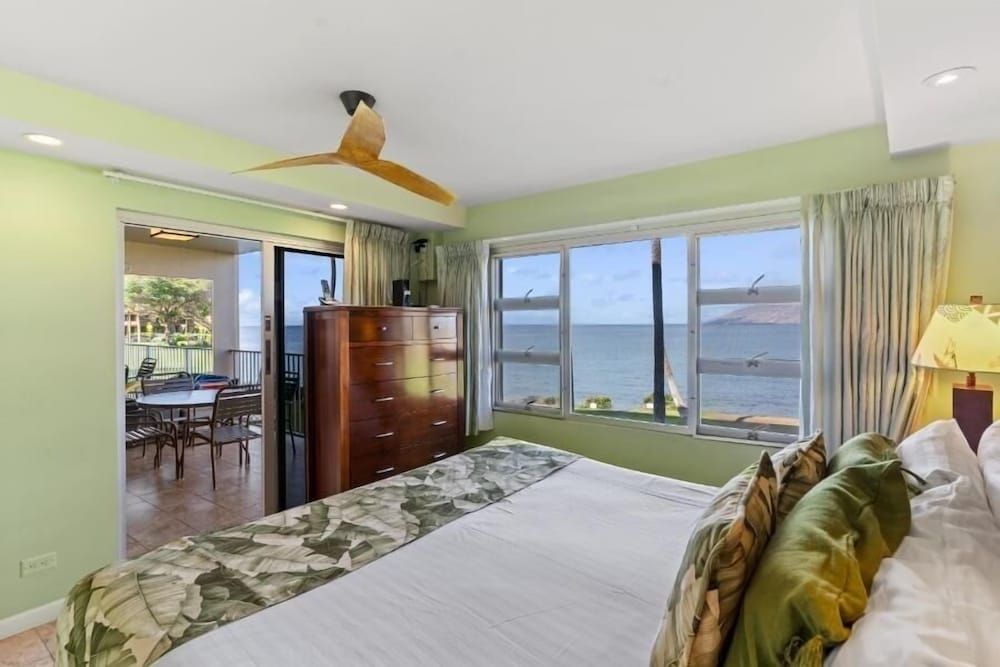 Condo, 2 Bedrooms