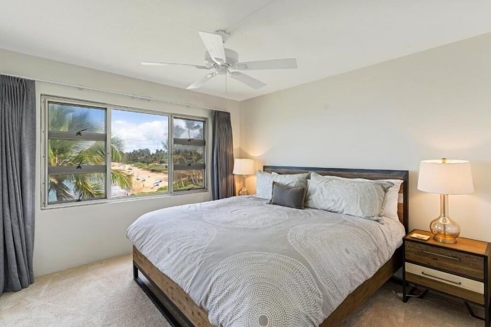 Condo, 2 Bedrooms