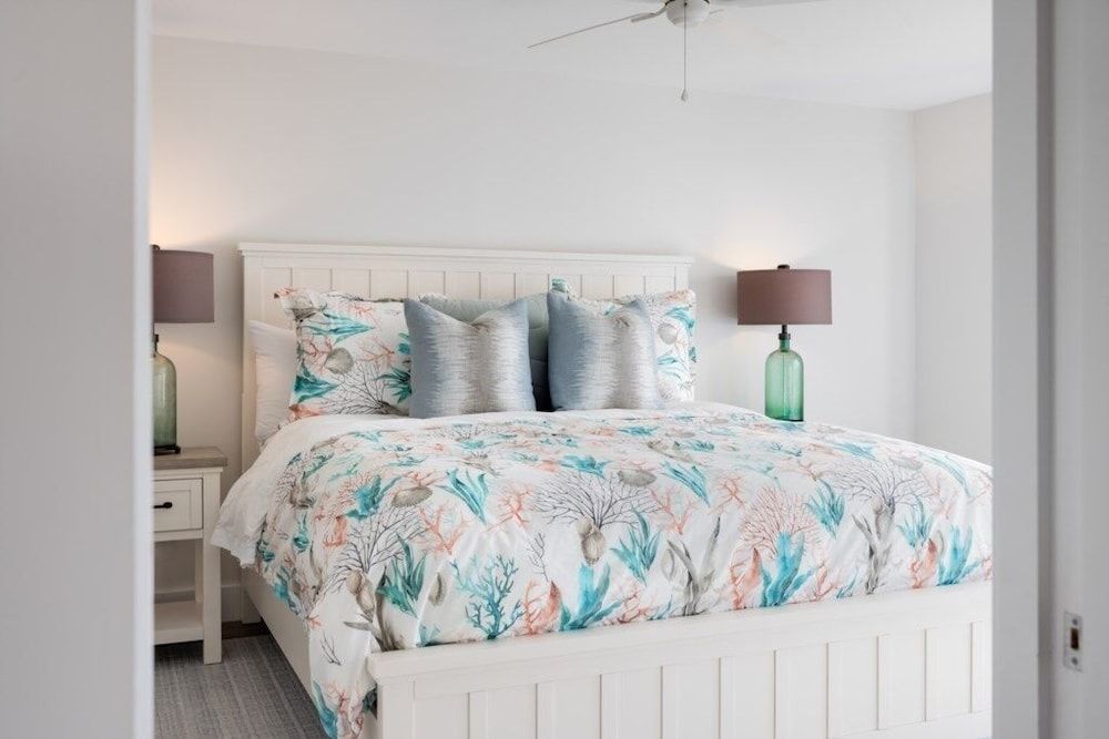 Condo, 2 Bedrooms