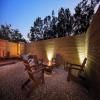 Romantic Luxury Retreat-hot/cold pool & sauna