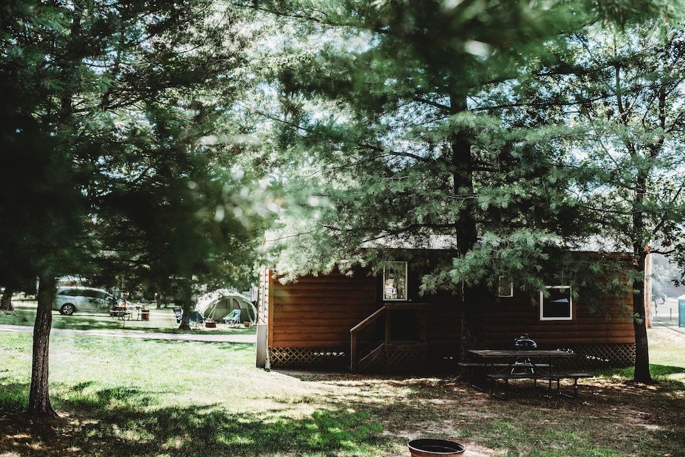 Deluxe Cabin