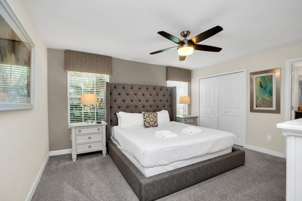 Townhome, 4 Bedrooms