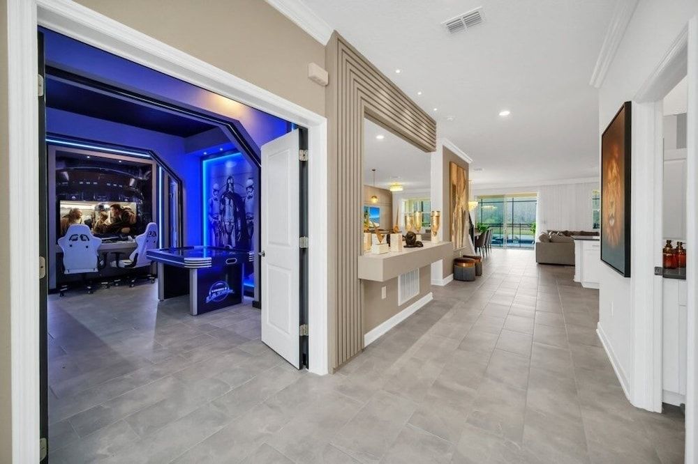 House, Multiple Bedrooms