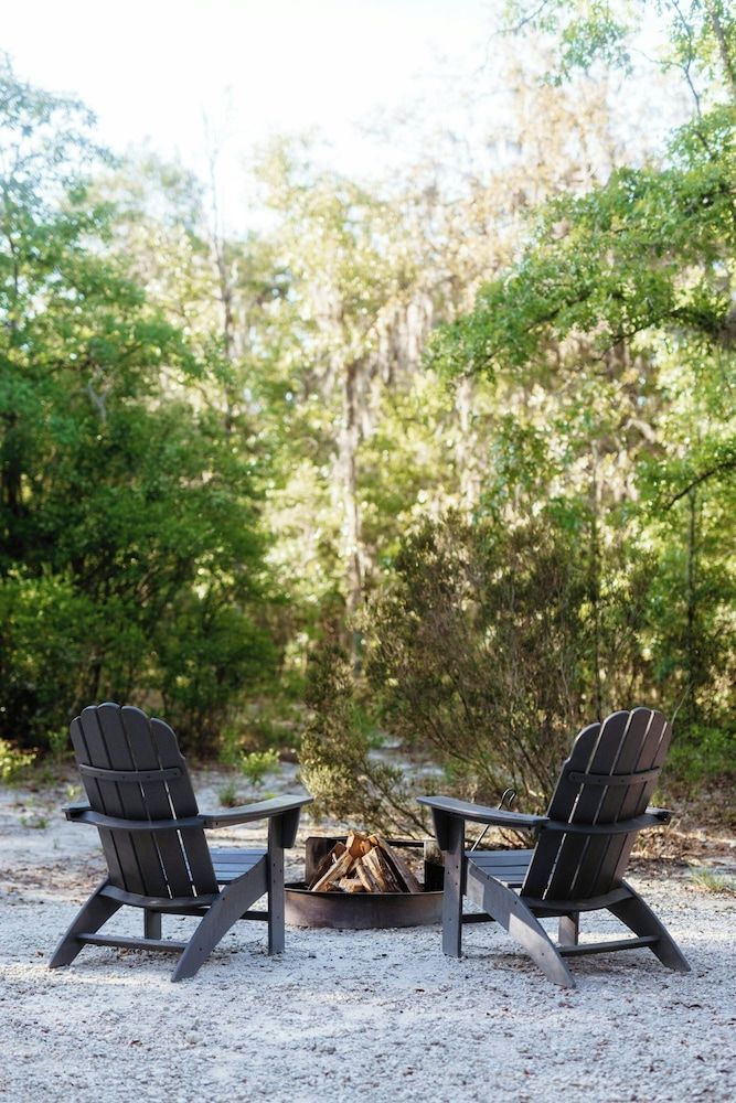 Postcard Cabins Barber Creek, Outdoor Collection by Marriott Bonvoy Cabin, 1 Queen Bed 2