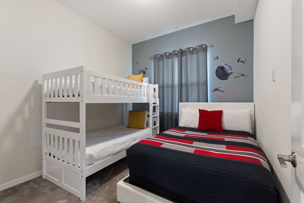 Condo, 2 Bedrooms