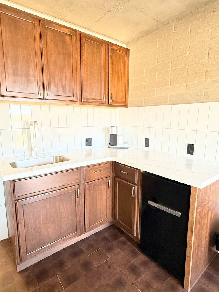 The Alice Hotel Premium Suite, 1 King Bed 7