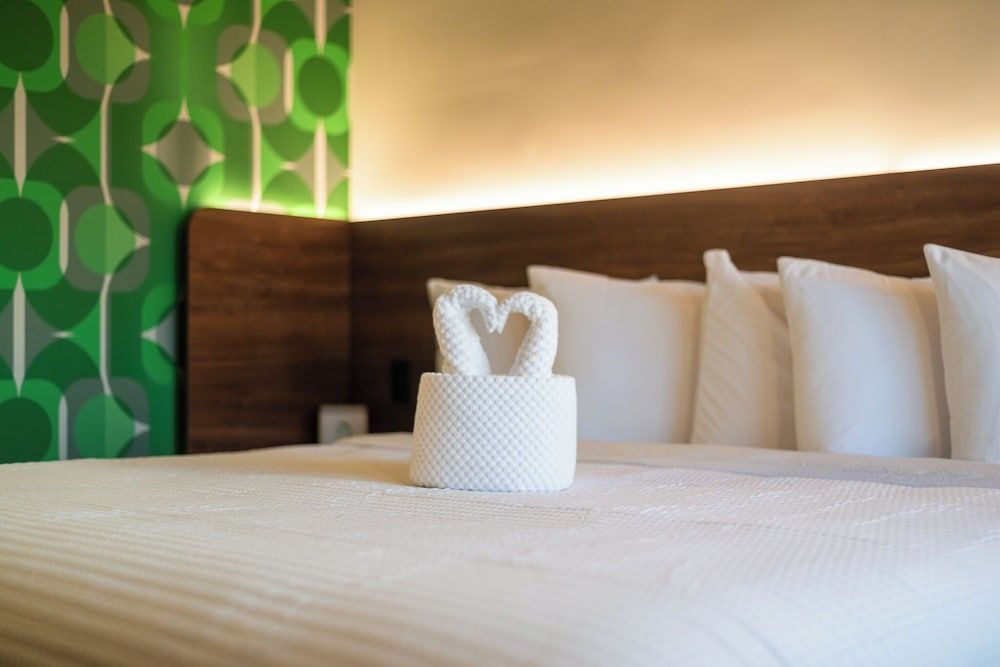 The Alice Hotel Premium Suite, 1 King Bed