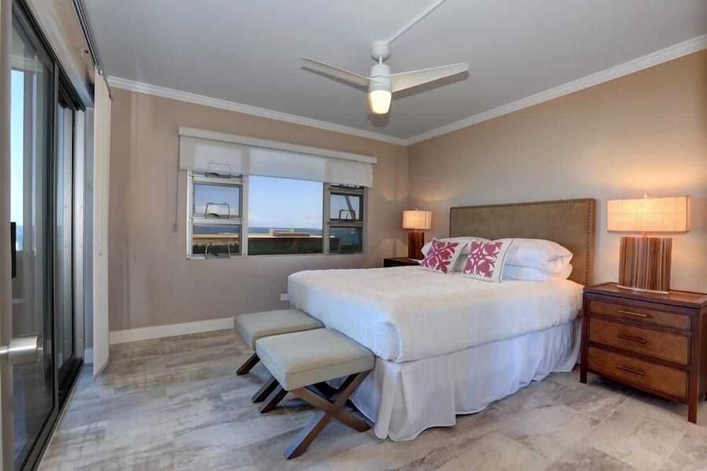 Condo, 2 Bedrooms