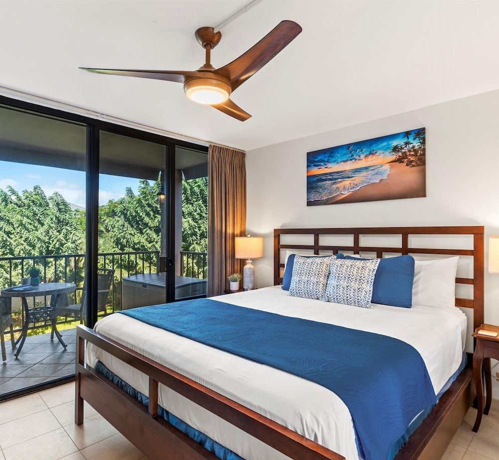 Condo, 2 Bedrooms