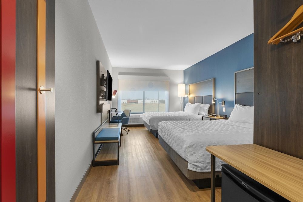 Room, 2 Queen Beds, Accessible (Hearing)
