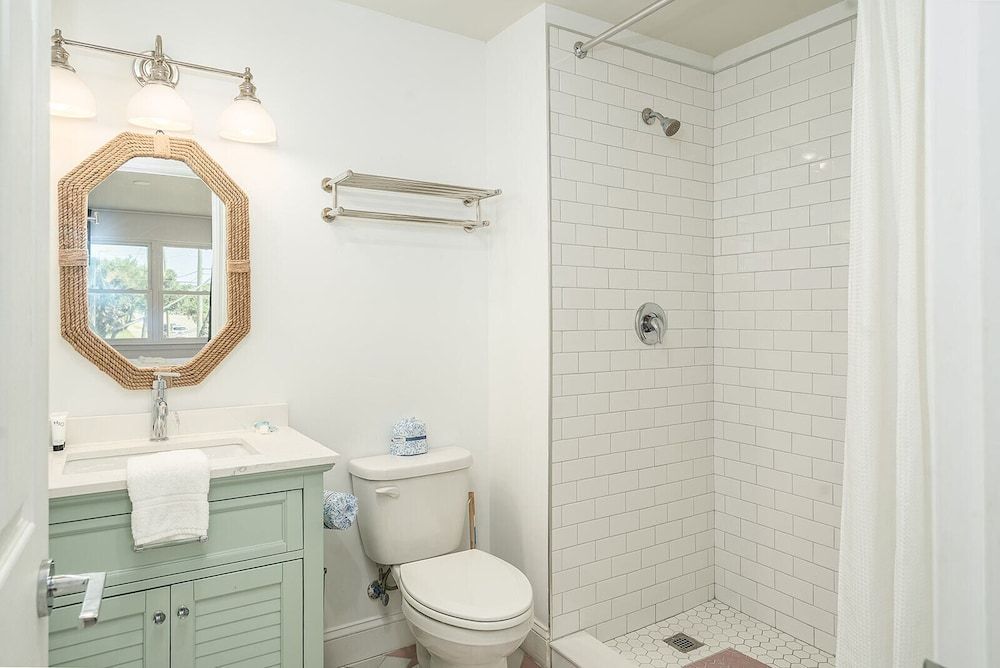 Royal Palms Motel Deluxe Suite, 2 Bedrooms 5