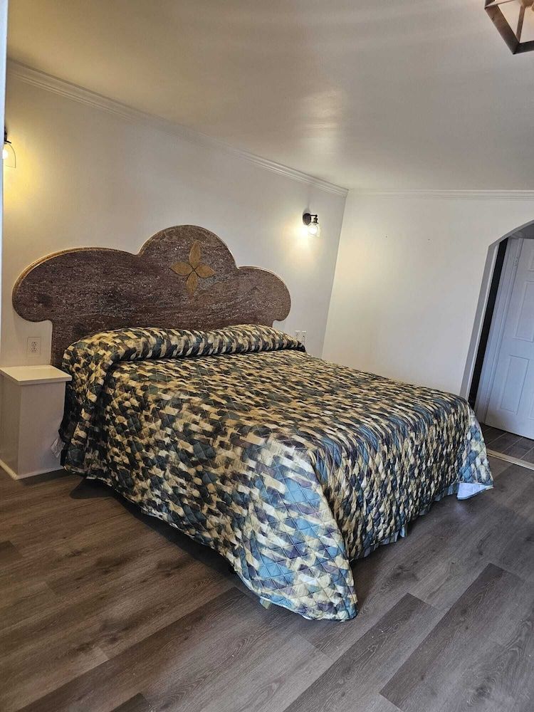 Westview Motel Standard Single Room, 1 Bedroom 4