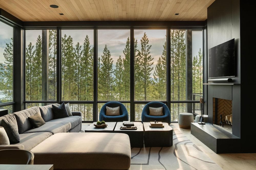 One&Only Moonlight Basin Villa, 4 Bedrooms (Private Home) 3