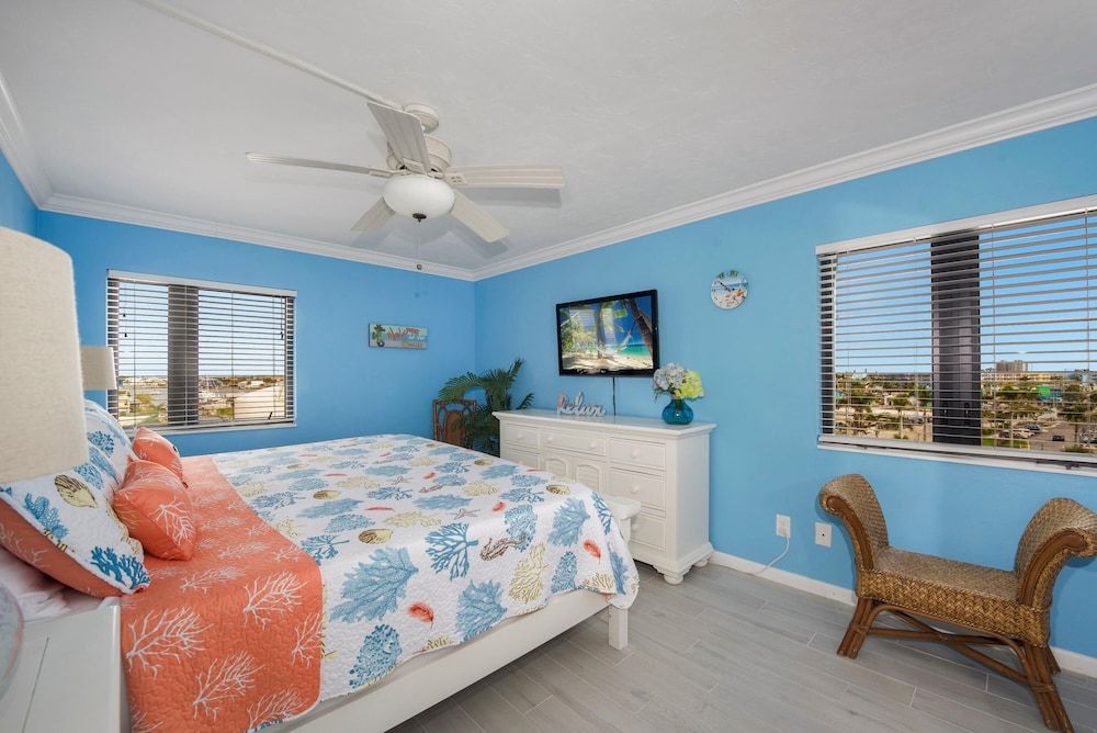 Condo, 1 King Bed with Sofa bed (Bel Air Beach Club Penthouse 503)