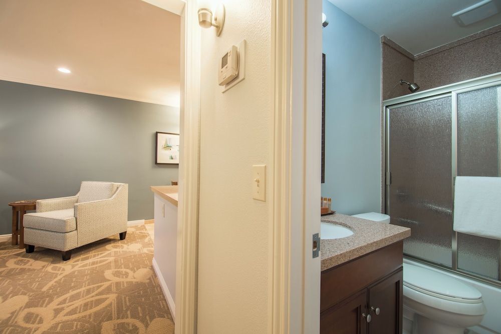 Winners Circle Resort Deluxe Studio 3