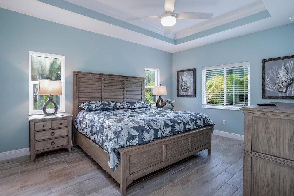 House, Multiple Beds (Island Breeze)